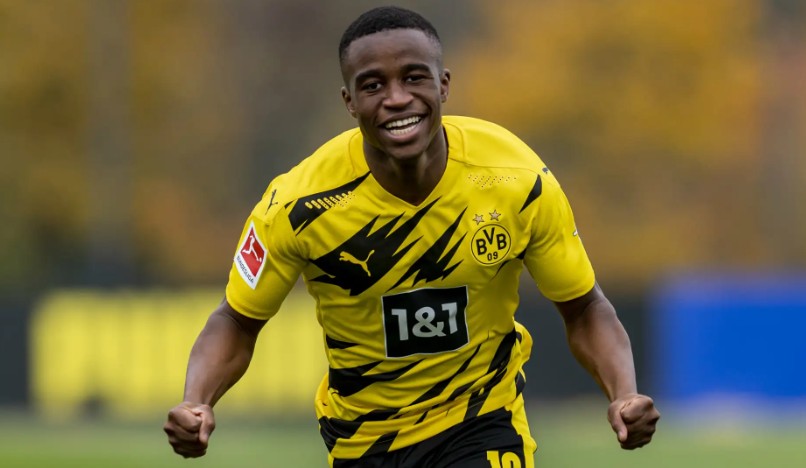 Youssoufa Moukoko cầu thủ trẻ triển vọng của Dortmund